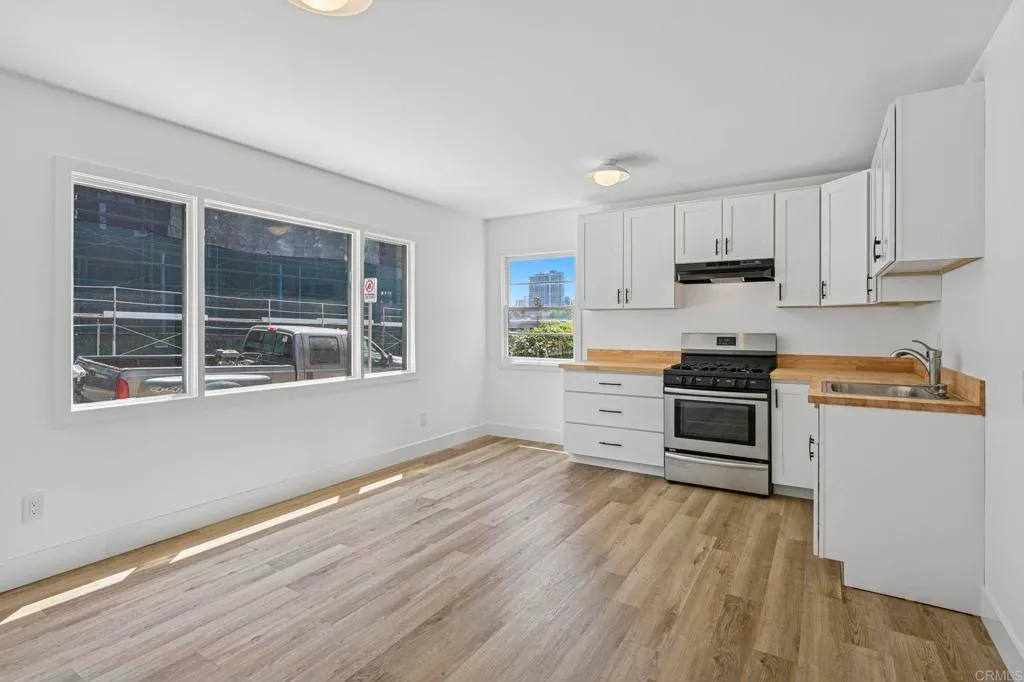 Additional image 9 of 1936 Broadway, San Diego, CA 92102