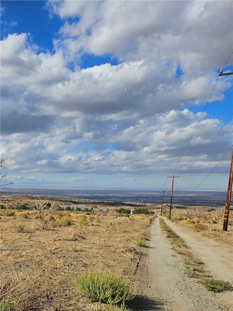 Additional image 6 of Vic Cima Mesa 104 Street E, Juniper Hills, CA 93543