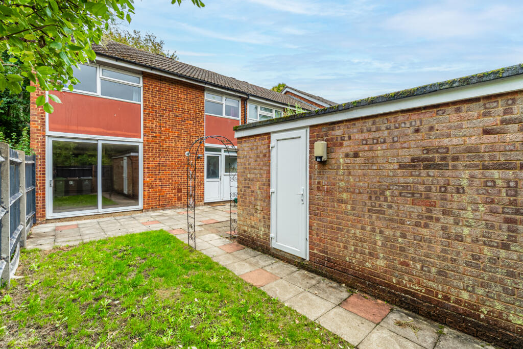 Additional image 4 of Melbourne Close, St. Albans, Hertfordshire, AL3