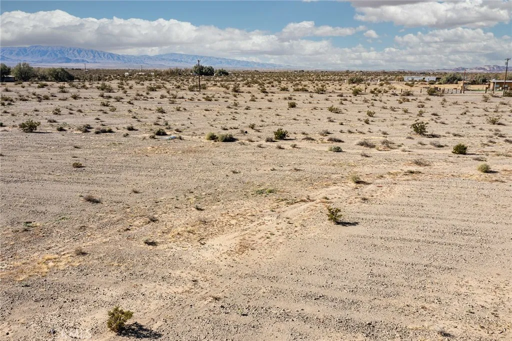 Additional image 22 of 85776 Sunrise Way, 29 Palms, CA 92277