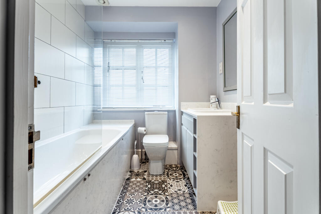 Additional image 6 of Avenue Road, St Albans, Herts, AL1