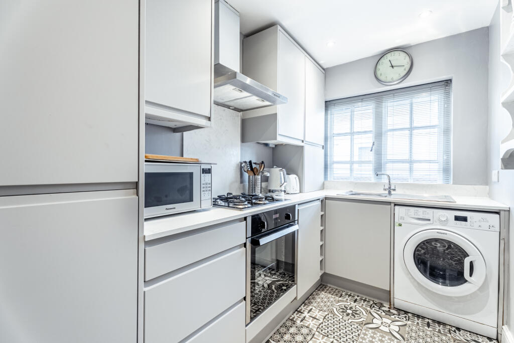 Additional image 4 of Avenue Road, St Albans, Herts, AL1