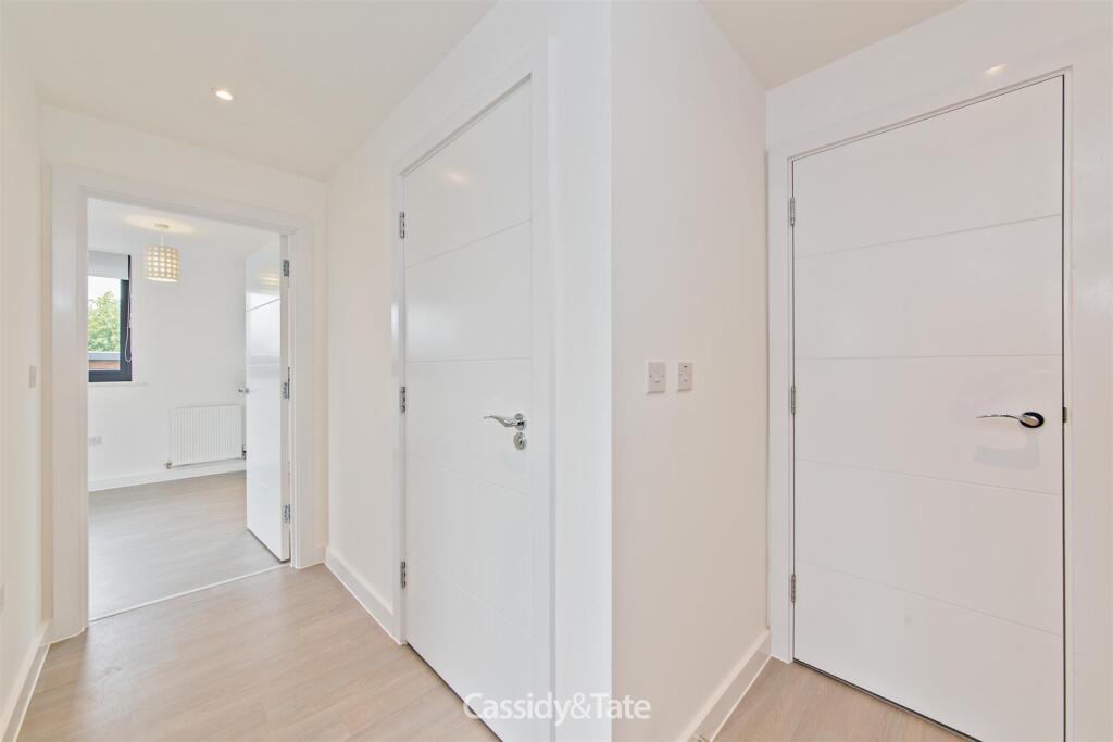 Additional image 28 of Newsom Place, St Albans