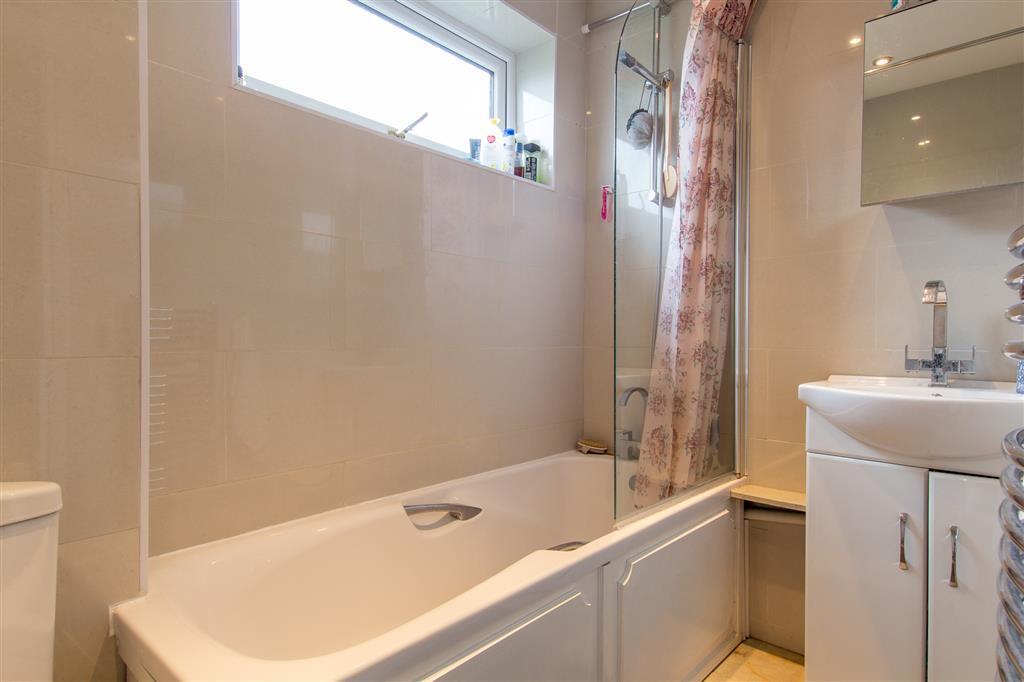 Additional image 4 of Coleswood Road, HARPENDEN