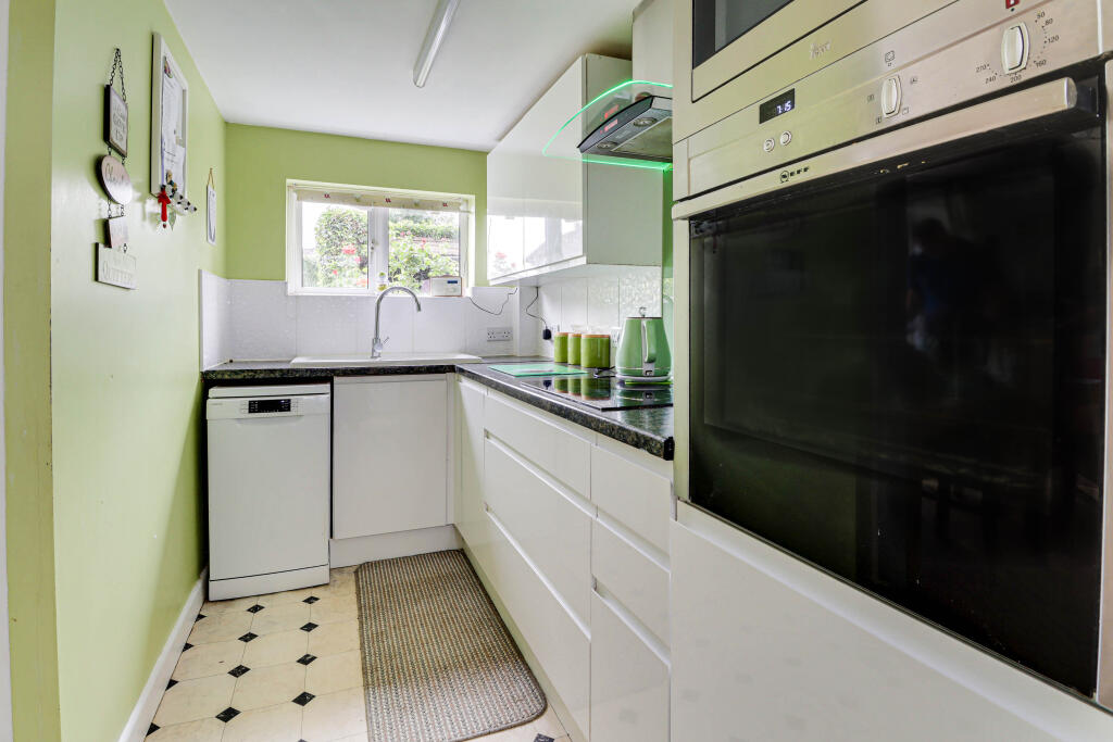 Additional image 3 of Milford Hill, Harpenden, Hertfordshire, AL5