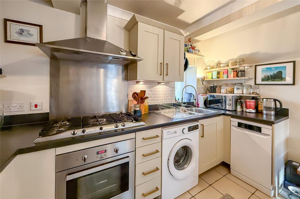 Additional image 20 of Astwick Manor, Coopers Green Lane, Hatfield, Hertfordshire, AL10