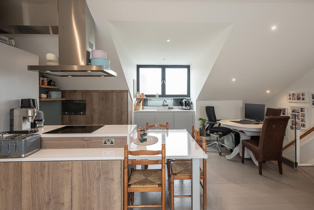 Additional image 5 of Camp Road, St. Albans, Hertfordshire, AL1