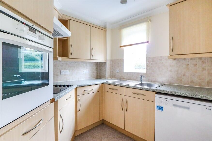 Additional image 3 of Southdown Road, Harpenden, AL5