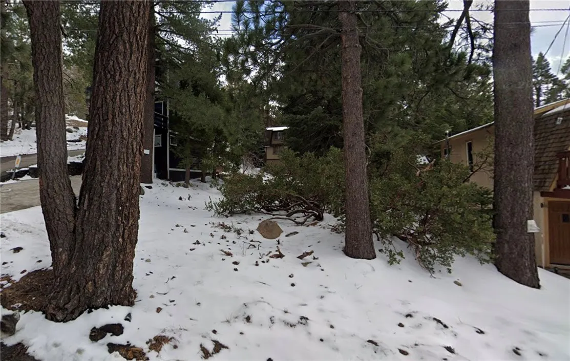 Additional image 4 of 33432 Lake View Dr, Running Springs, CA 92382