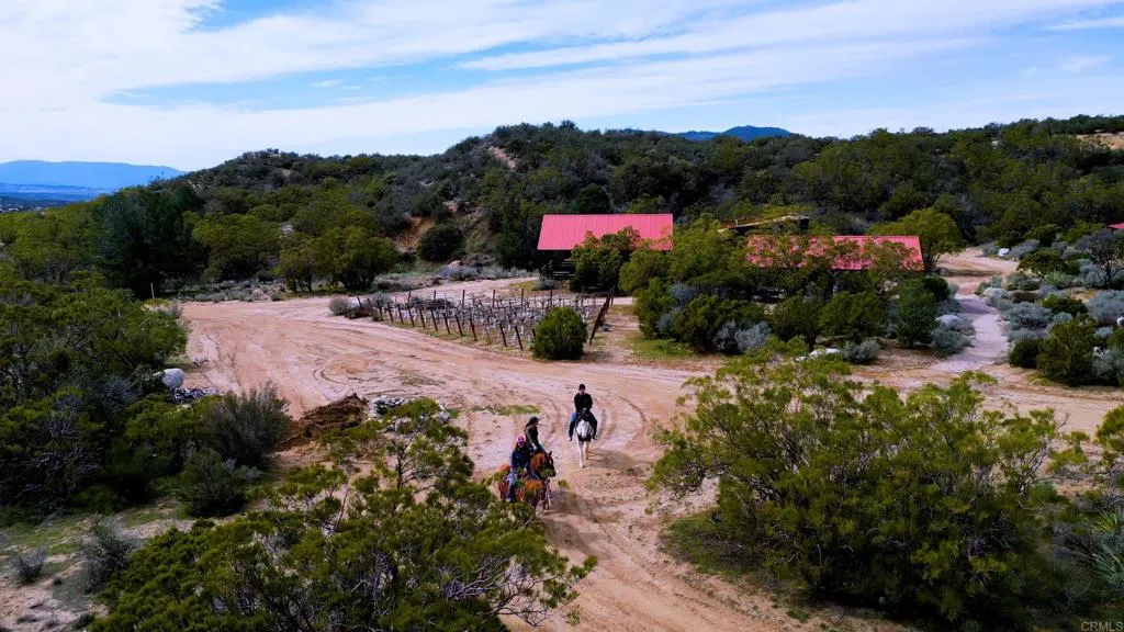 Additional image 41 of 55025 Roadrunner Way, Anza, CA 92539