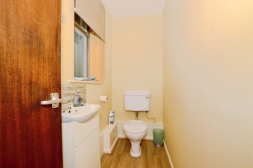 Additional image 16 of Long Buftlers, Harpenden