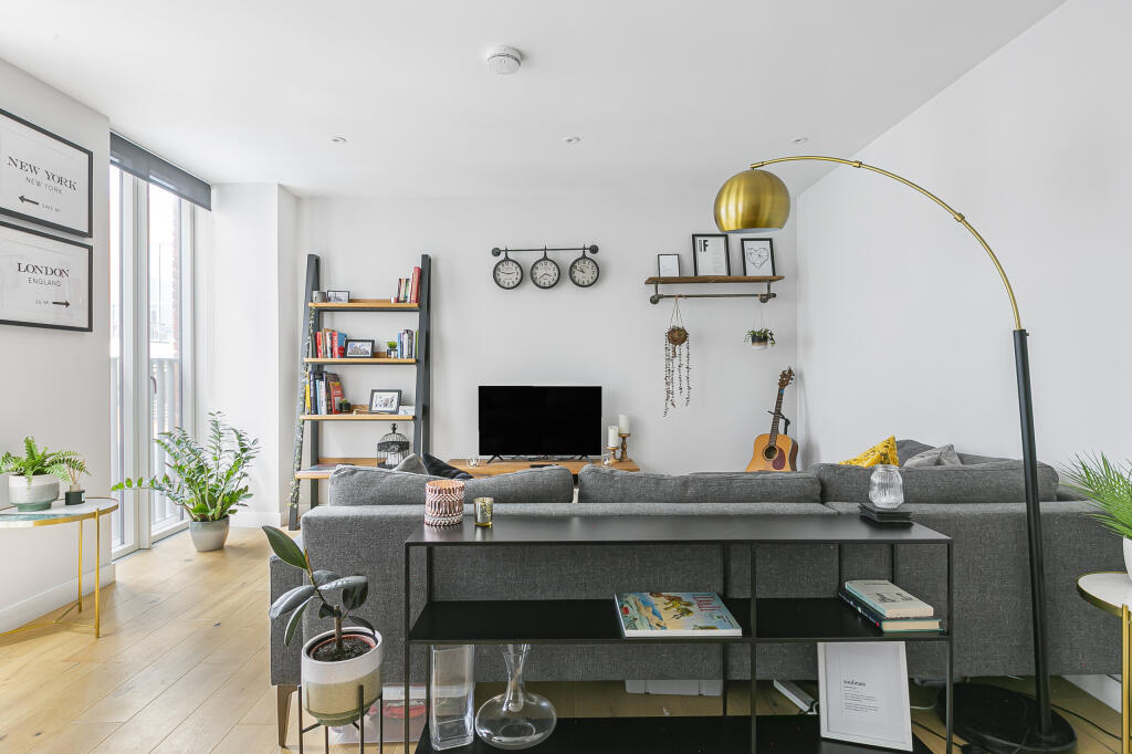 Property image for Hertfordshire House, Civic Close, St. Albans, Hertfordshire