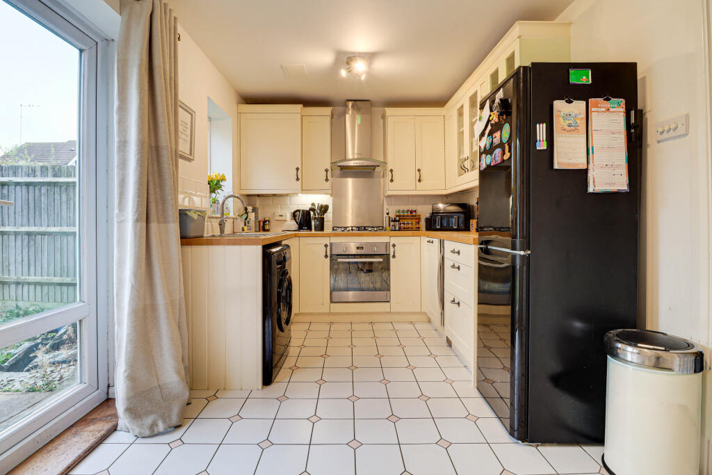 Additional image 3 of Halsey Park, London Colney, AL2