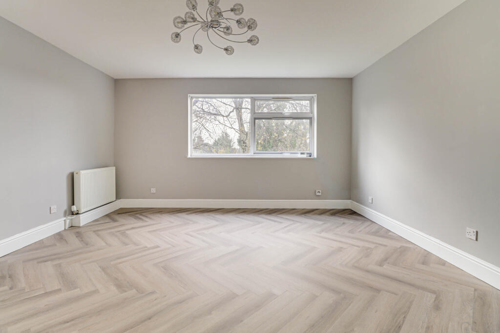 Additional image 12 of Aysgarth Close, Harpenden, AL5