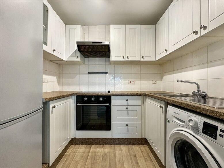 Additional image 9 of Westfield Road, Harpenden, AL5