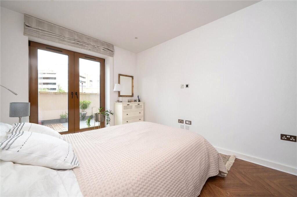 Additional image 9 of Grosvenor Road, St. Albans, Hertfordshire