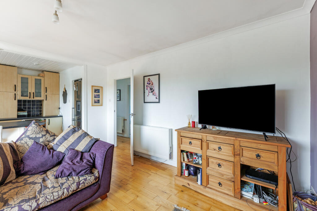 Additional image 12 of Hill Close, Harpenden, AL5