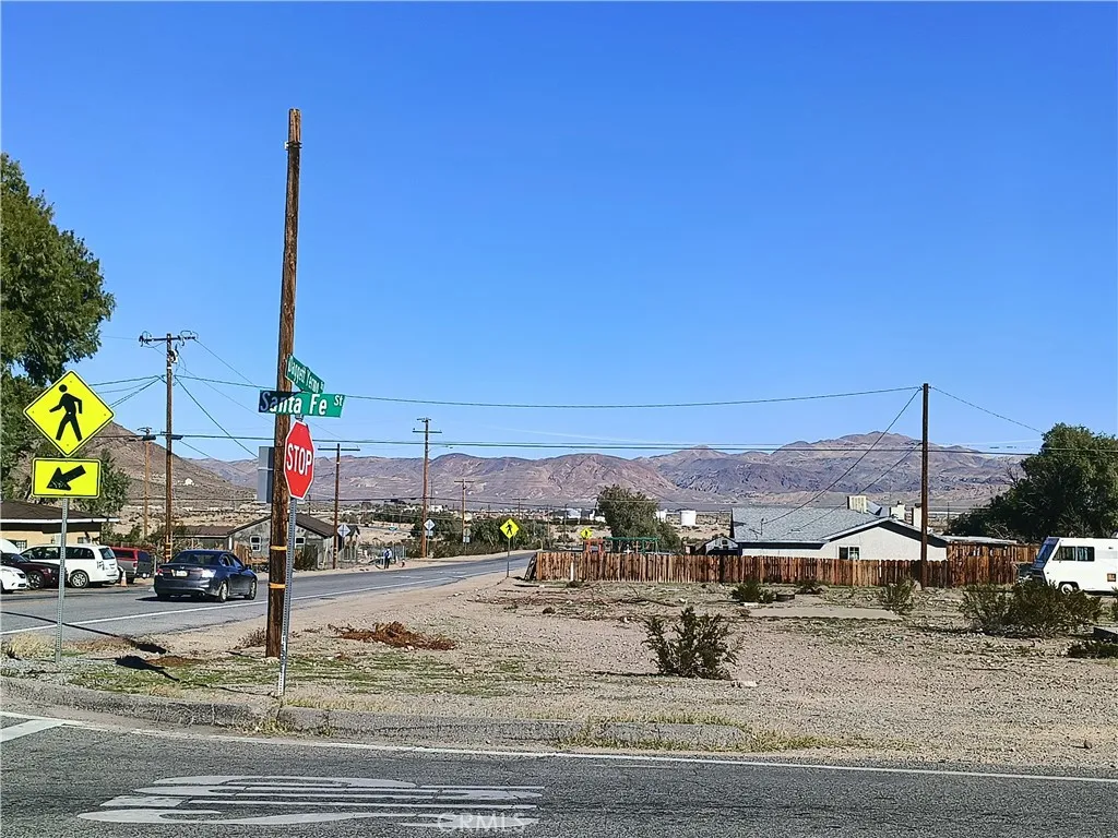 Additional image 3 of 10 Santa Fe Street, Daggett, CA 92327