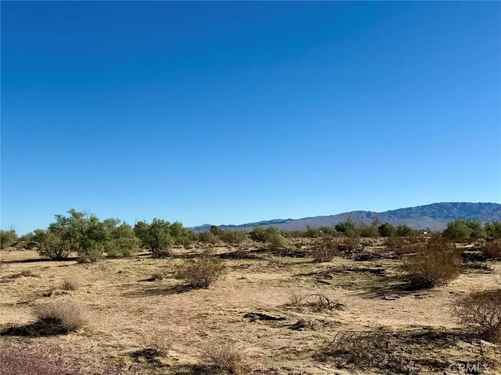 Additional image 22 of 32467 Lakeview Ave, Newberry Springs, CA 92365