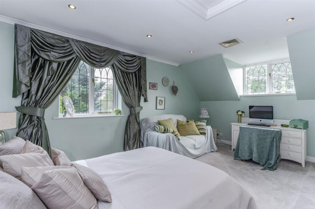 Additional image 12 of Old Parkbury Lane, Colney Street, AL2