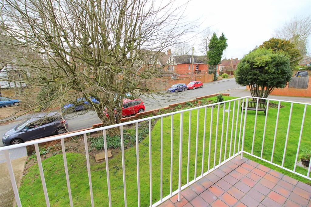 Additional image 5 of Avenue Road, St. Alban, Hertfordshire