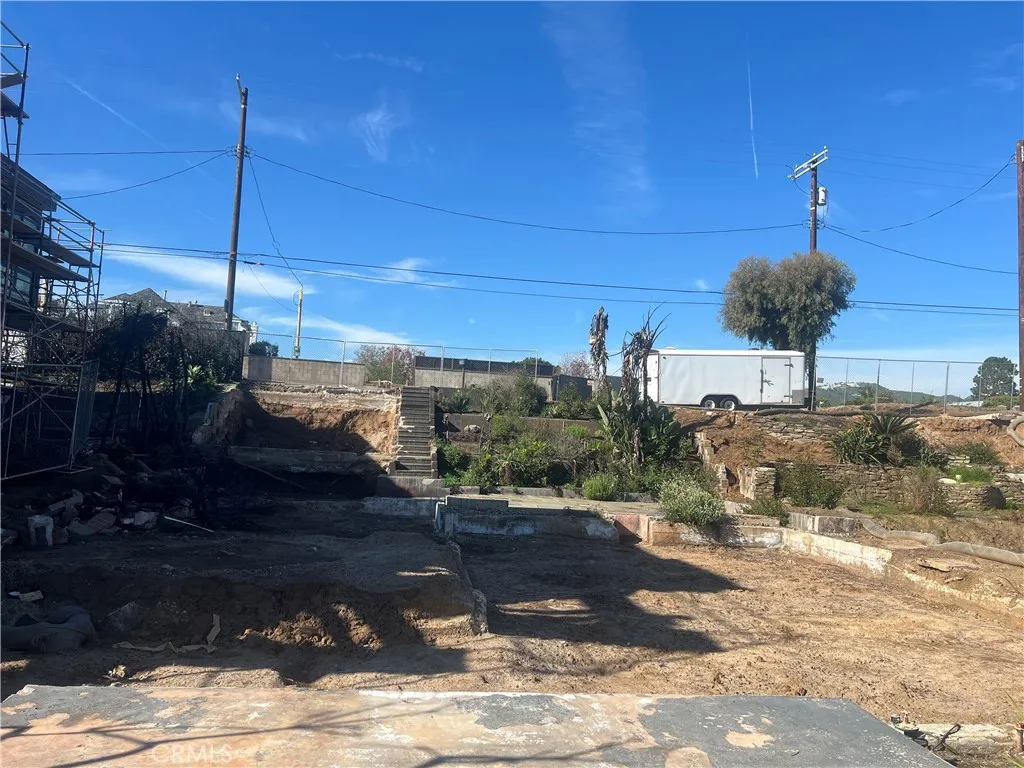 Additional image 4 of 611 Erskine Drive, Pacific Palisades, CA 90272