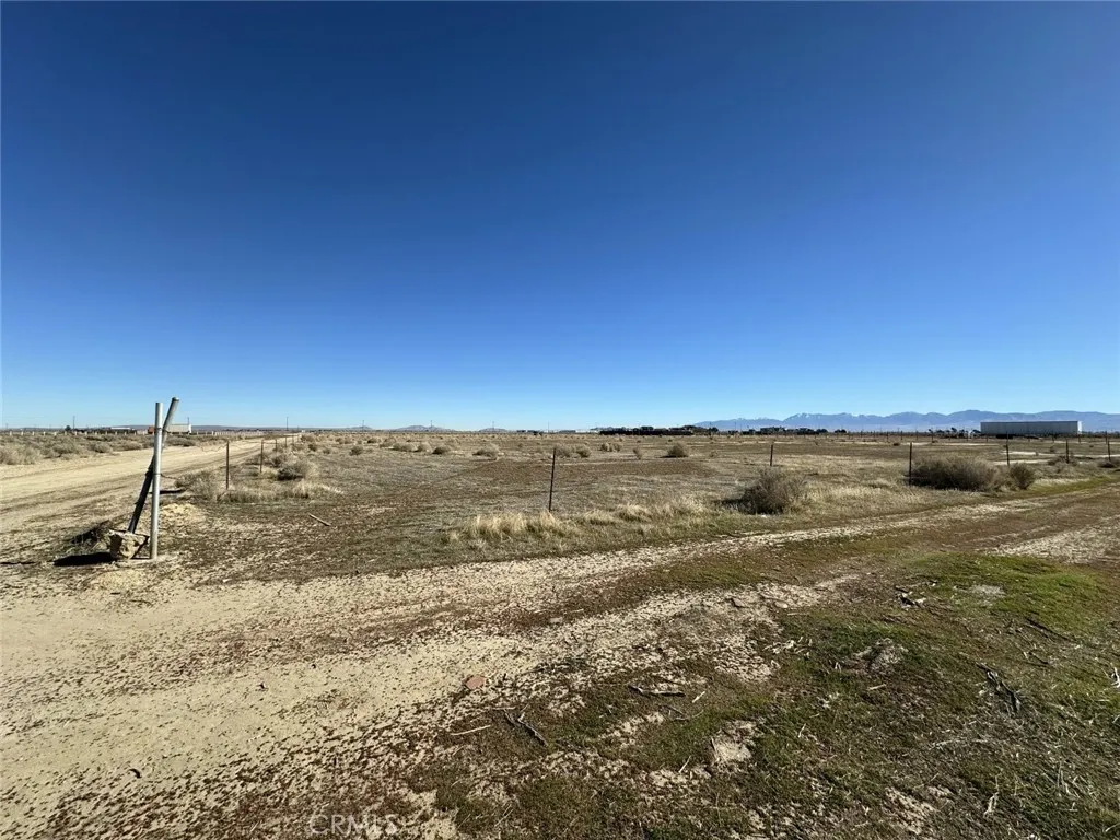 Additional image 2 of Cor Ave H4 Nog 48 Ste, Lancaster, CA 93535