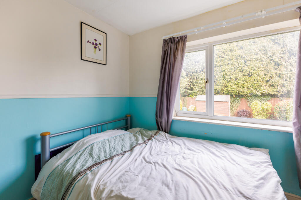 Additional image 6 of Hill Close, Harpenden, AL5