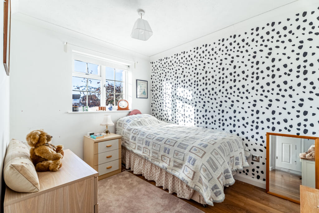 Additional image 9 of Craiglands, St. Albans, Hertfordshire, AL4