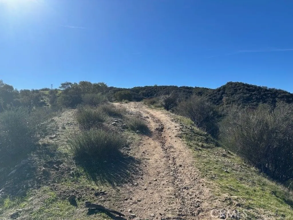 Additional image 9 of 9856 Estaban, Tujunga, CA 91042