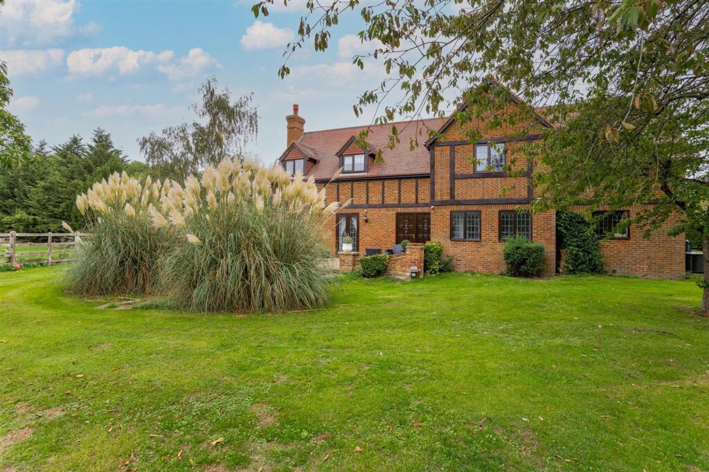 Additional image 24 of Old Parkbury Lane, Colney Street, AL2