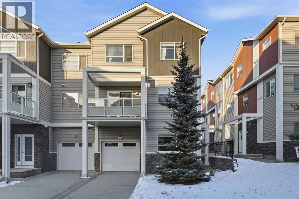 427 Redstone View NE|Calgary, Alberta T3N1B5
