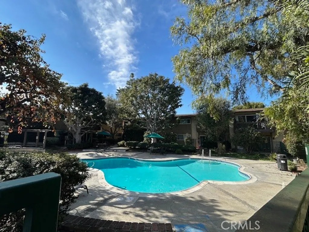 Additional image 3 of 3050 S Bristol St Unit 2M, Santa Ana, CA 92704