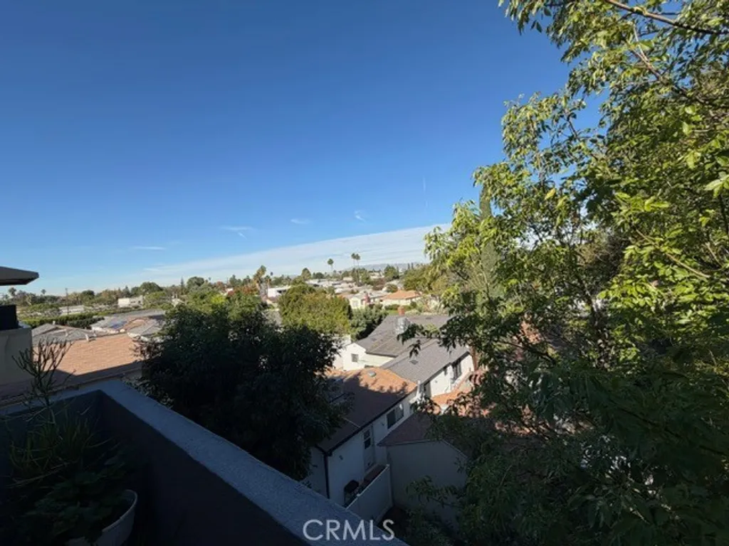 Additional image 21 of 14343 Burbank Unit 305, Sherman Oaks, CA 91401