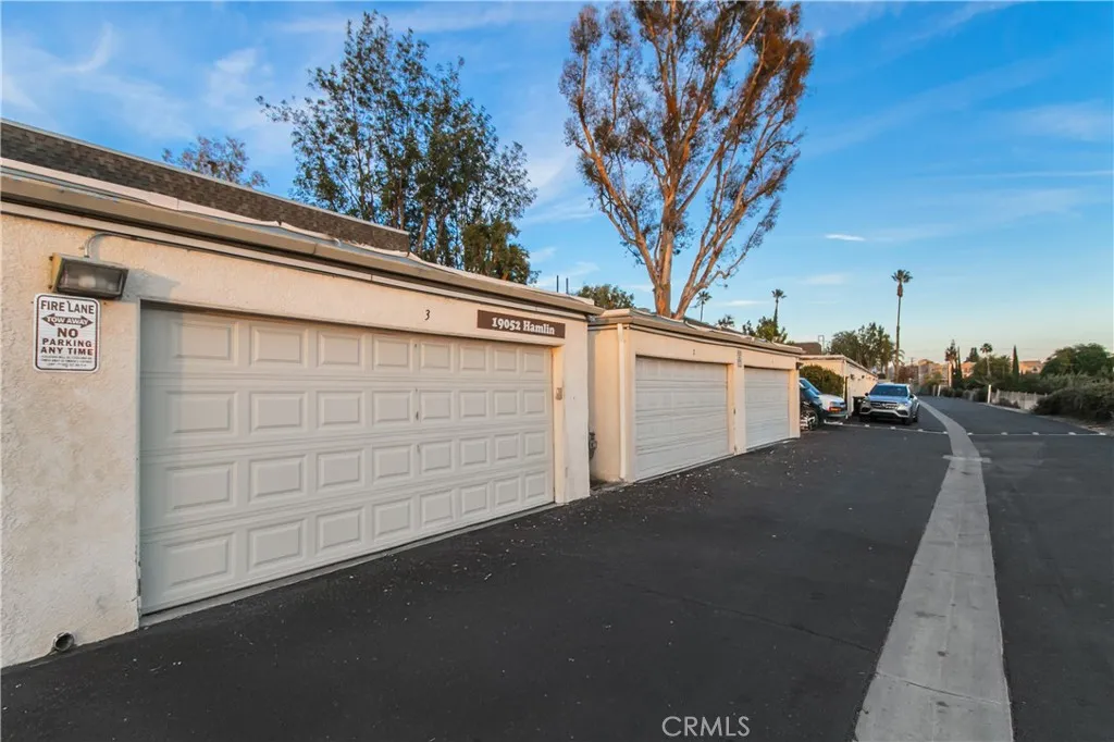 Additional image 37 of 19052 Hamlin Street Unit 3, Reseda, CA 91335