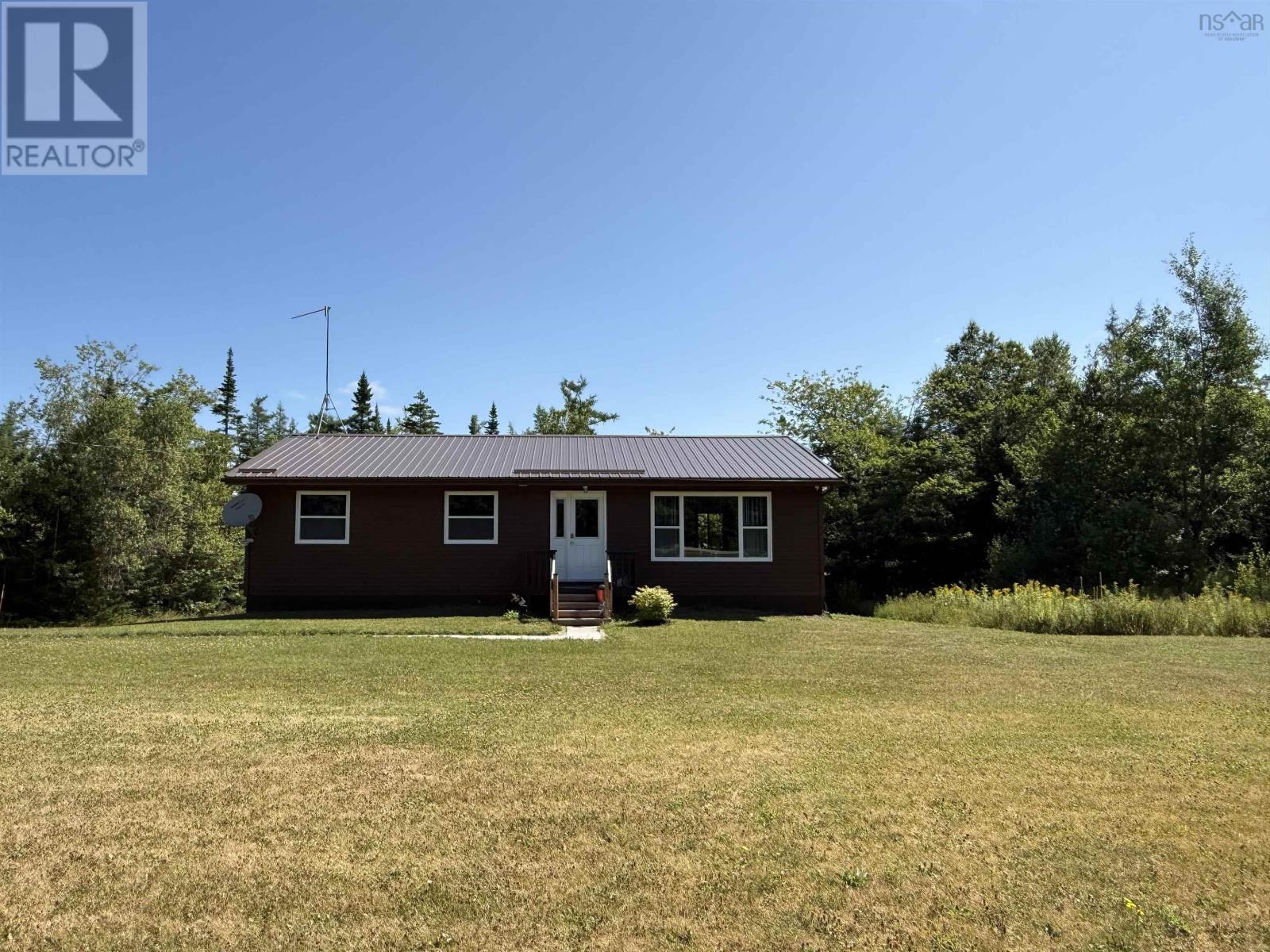 6536 Highway 224|Pleasant Valley, Nova Scotia B0N2M0