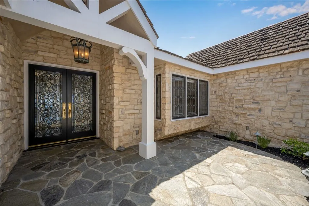 Additional image 4 of 1541 Dolphin Ter, Corona Del Mar, CA 92625