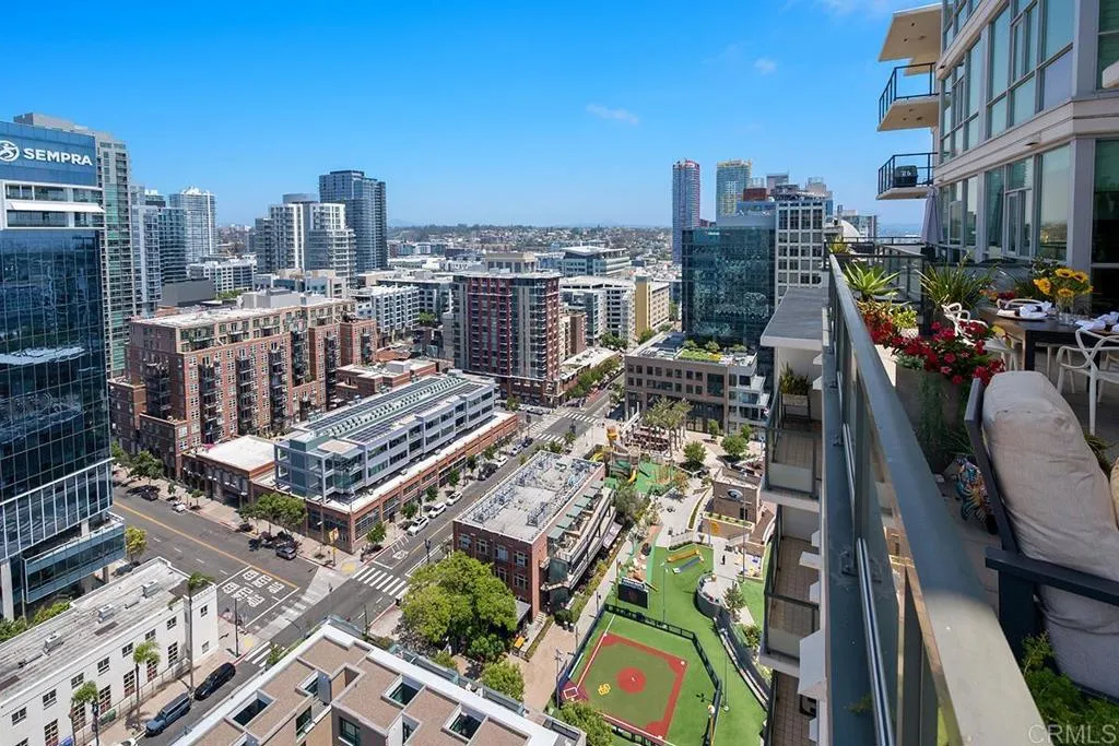 Additional image 86 of 325 Seventh Avenue Unit 2104, San Diego, CA 92101