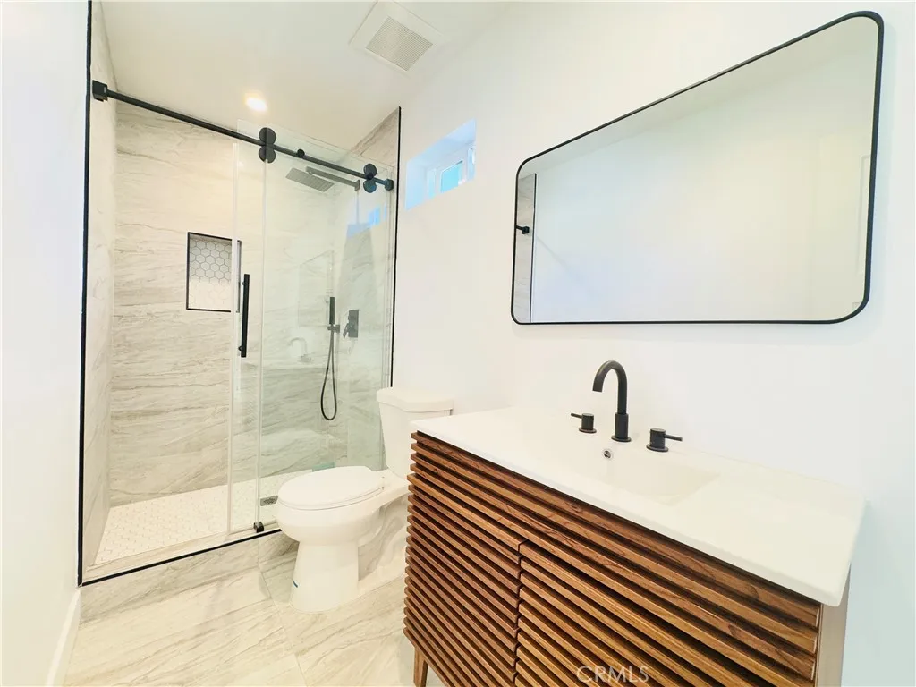 Additional image 13 of 6860 Aura Avenue, Reseda, CA 91335