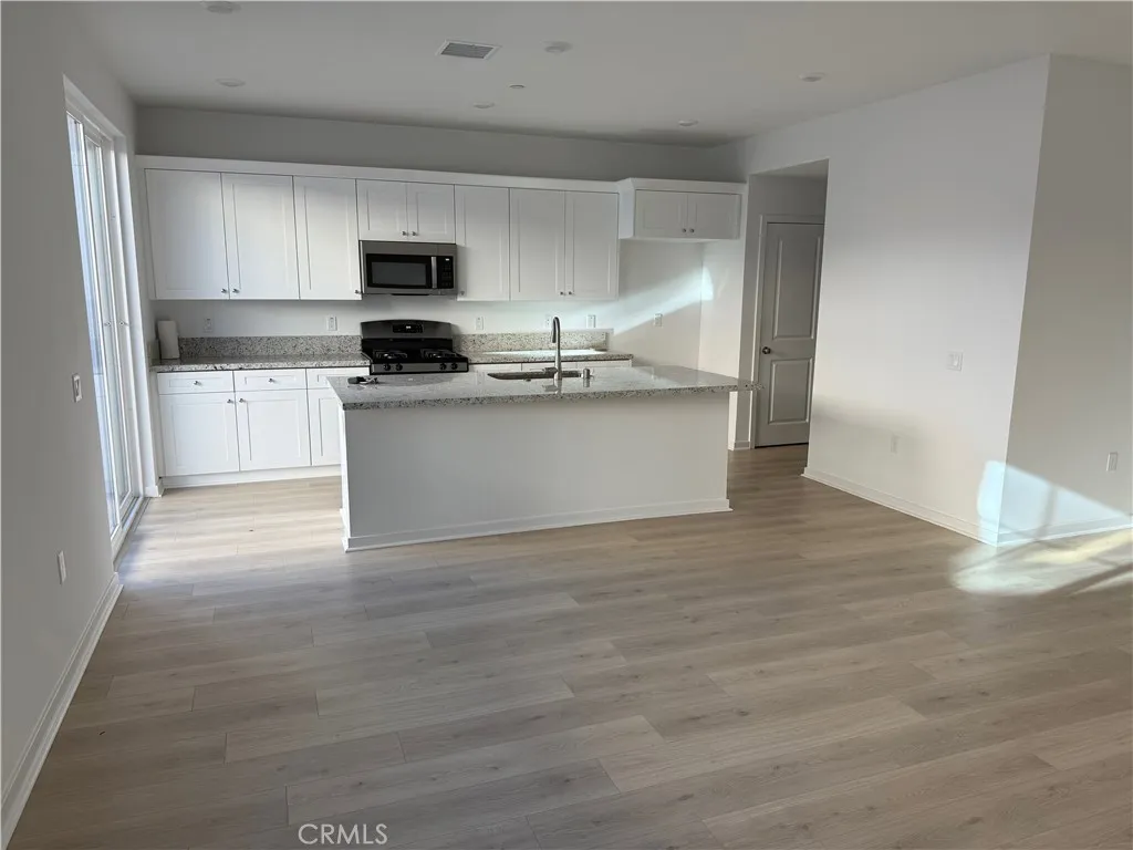 Additional image 6 of 32813 Manhattan Avenue, Winchester, CA 92596