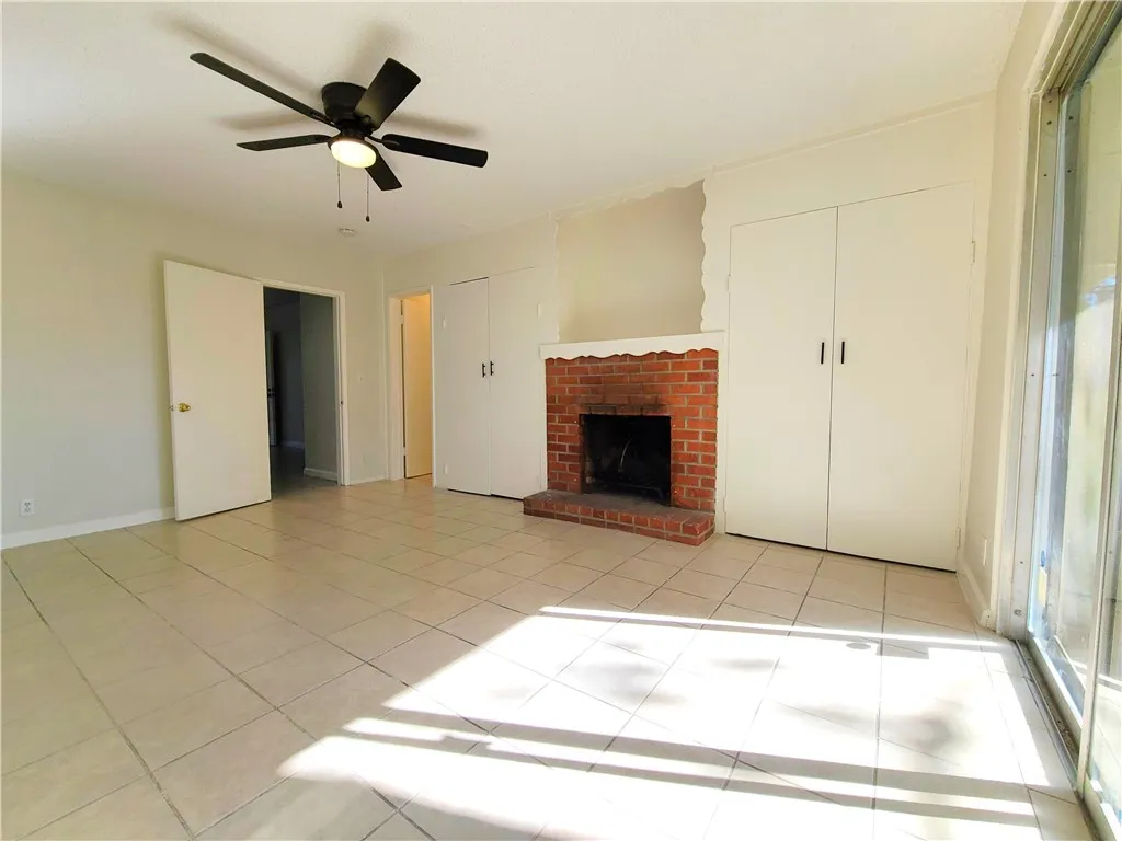 Additional image 19 of 3891 Locust Street, Riverside, CA 92501