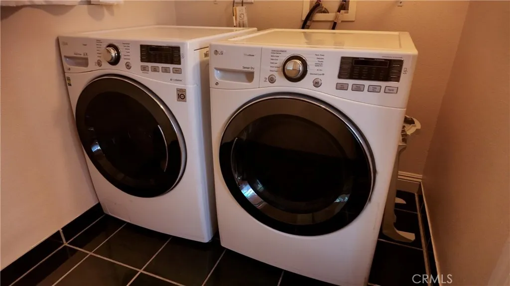 Additional image 70 of 1907 Carmona, Los Angeles, CA 90016