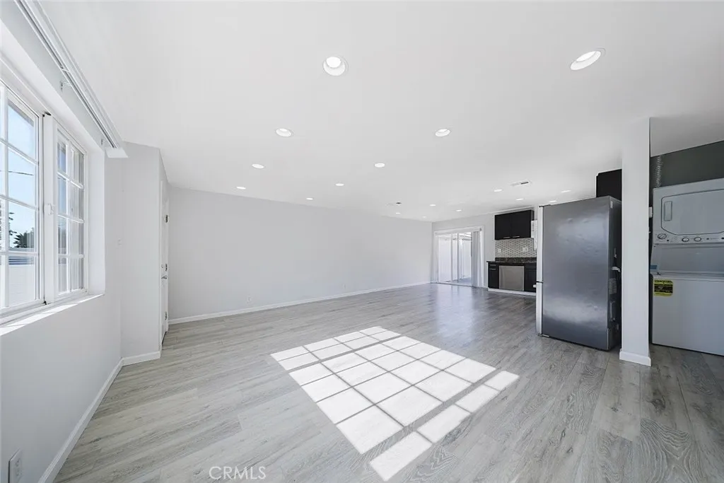 Additional image 37 of 10501 Cantara Street, Sun Valley, CA 91352