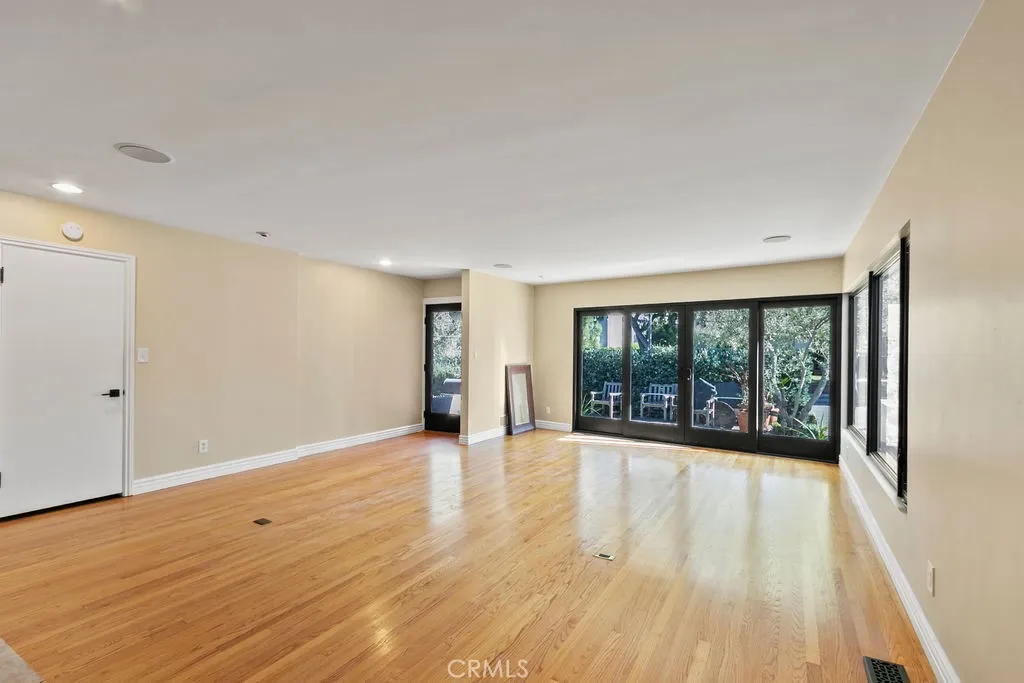 Additional image 18 of 313 Larkspur Ave, Corona Del Mar, CA 92625