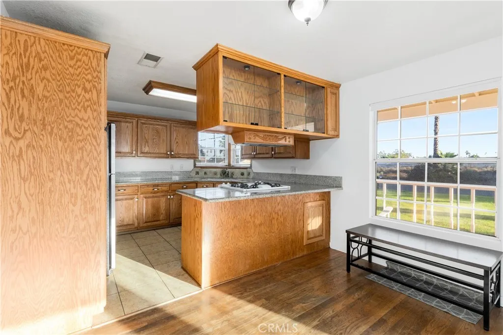 Additional image 34 of 2572 Harrison St, Riverside, CA 92503