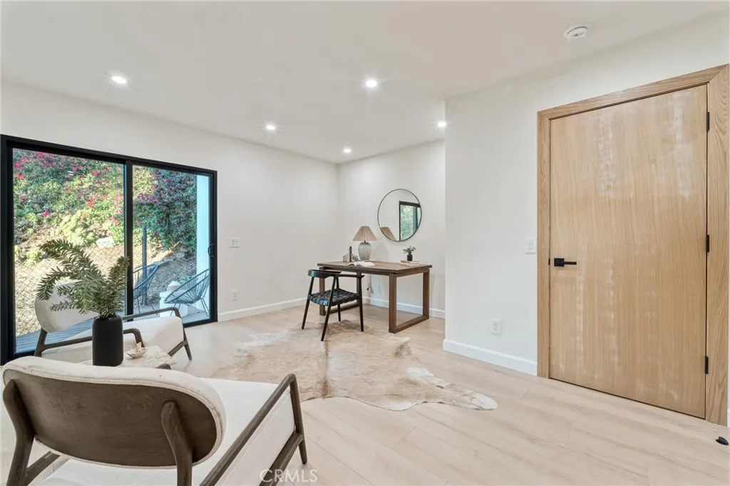 Additional image 33 of 1117 Oberlin Drive, Glendale, CA 91205