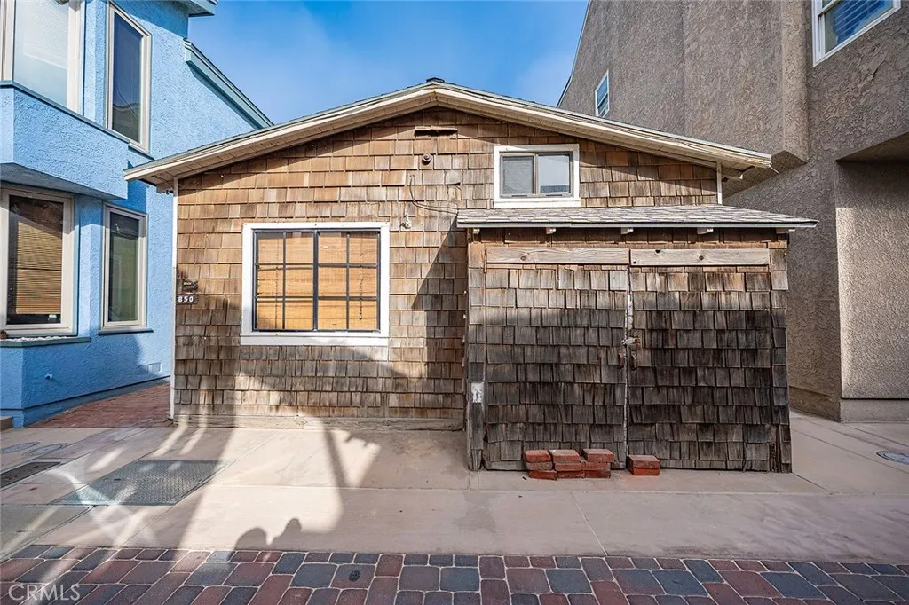 Additional image 66 of 50 Surfside Avenue Unit B, Surfside, CA 90743