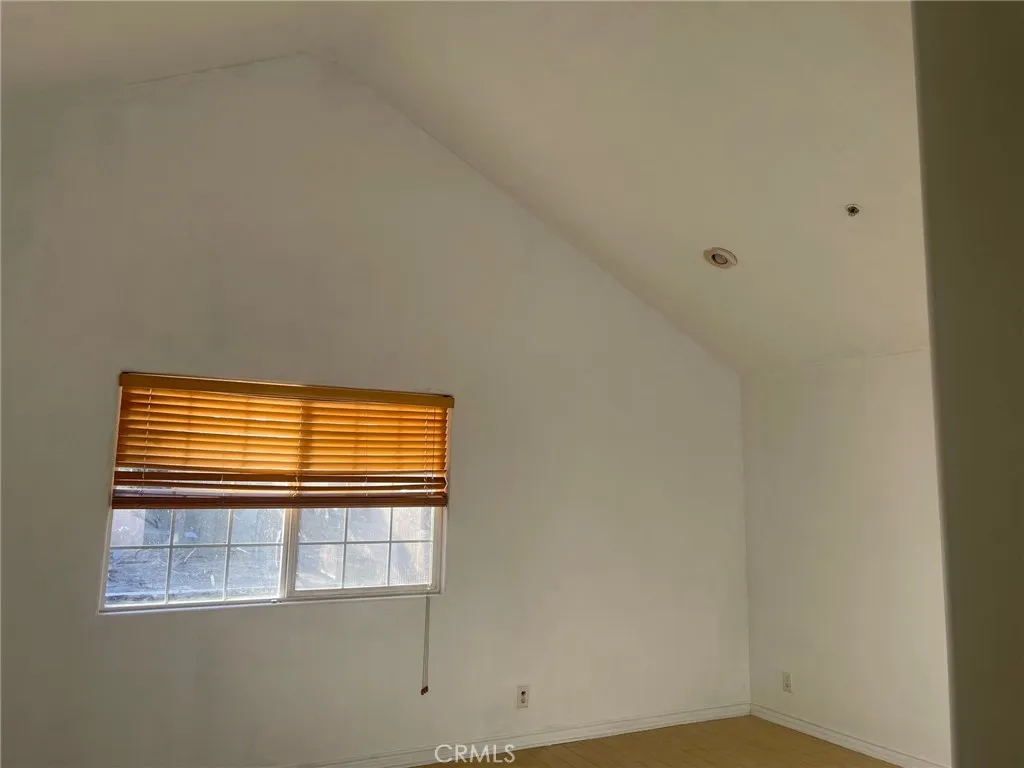 Additional image 13 of 8425 Burnet Avenue, North Hills, CA 91343