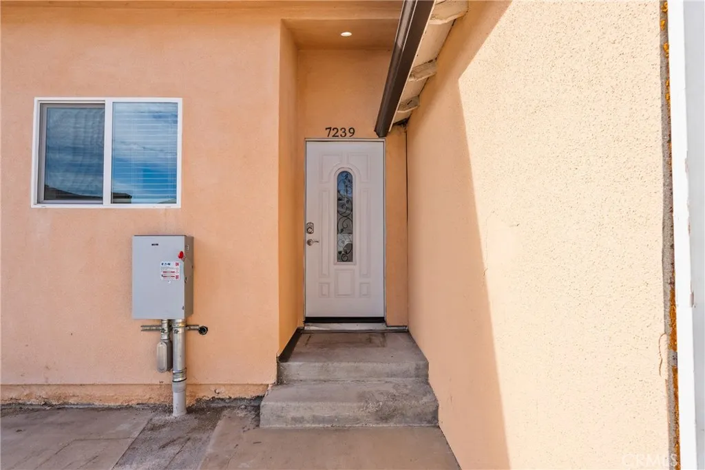 Additional image 34 of 7239 Kraft, North Hollywood, CA 91605