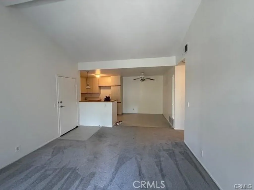 Additional image 8 of 27648 Susan Beth Way Unit H, Saugus, CA 91350